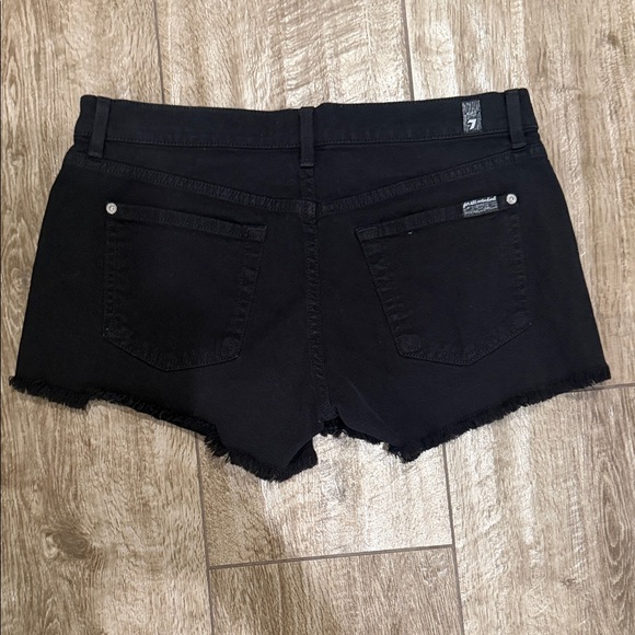 7 for All Mankind Black Denim Women's Jean Shorts Sz 39 - Picture 3 of 5